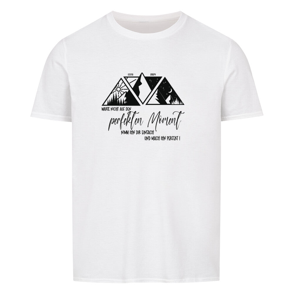 weisses Campingtshirt mit perfektem Moment Motiv Camper