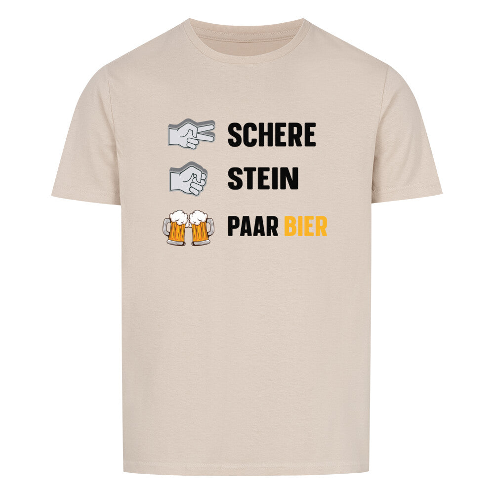 Ein lustiges Motiv zeigt die Worte “Schere, Stein, paar Bier” auf einem rustikalen Hintergrund. Das Bild verbindet das bekannte Spiel “Schere, Stein, Papier” mit dem Genuss eines kühlen Biers und vermittelt die entspannte Atmosphäre des Campings. Ideal für Outdoor-Liebhaber, die Humor und Freizeitaktivitäten im Freien schätzen.