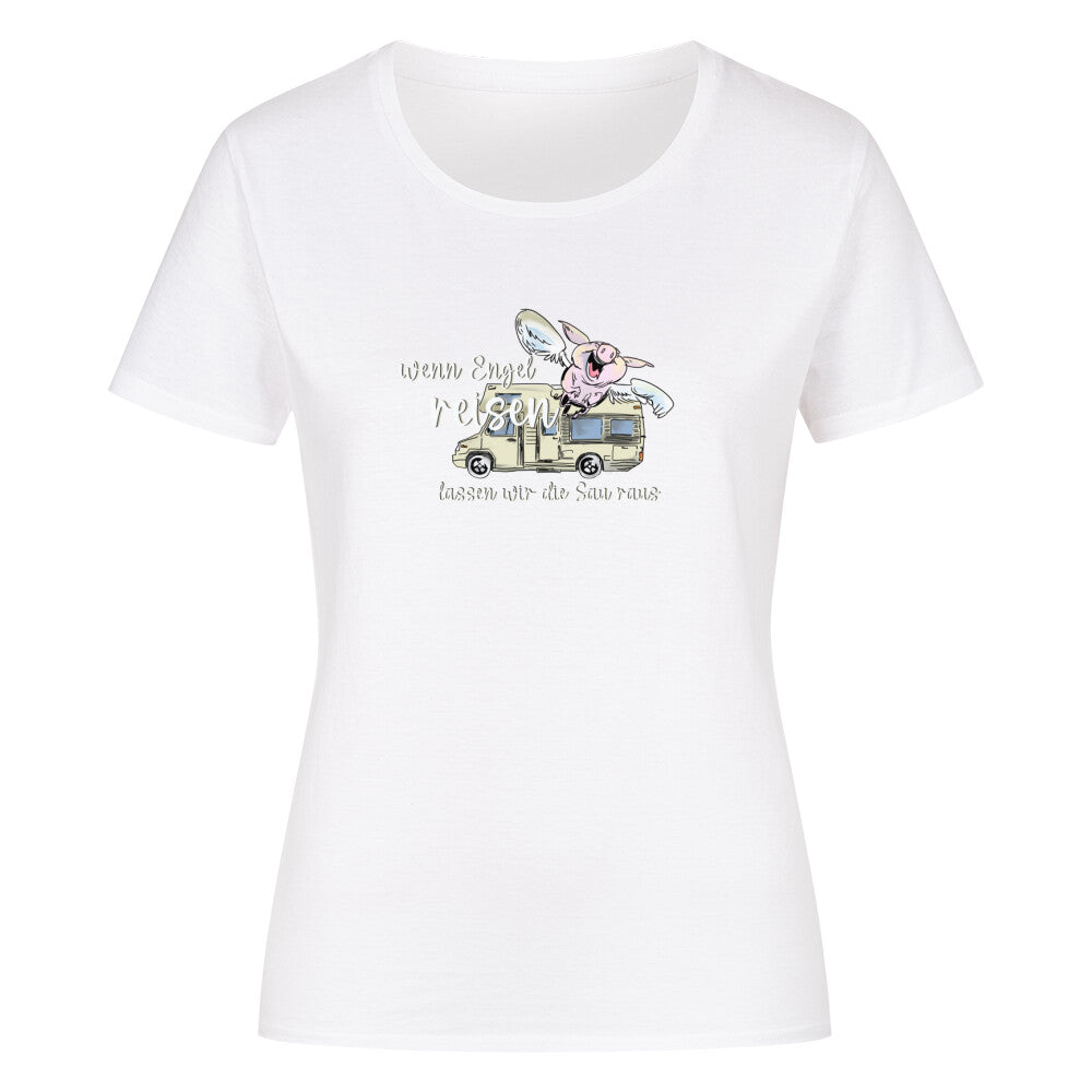 campingtshirt. Unser Motiv “Wenn Engel reisen, lassen wir die Sau raus” ist eine humorvolle Hommage an all die unvergesslichen Momente beim Camping und auf Reisen. Mit einem charmanten Design und einem augenzwinkernden Spruch lädt dieses Motiv dazu ein, die Alltagssorgen hinter sich zu lassen und das Leben in vollen Zügen zu genießen.